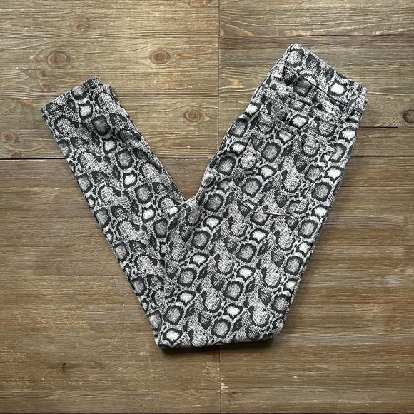 Good American Snake Print Good Legs High Waist Skinny Jeans - Picture 3 of 7